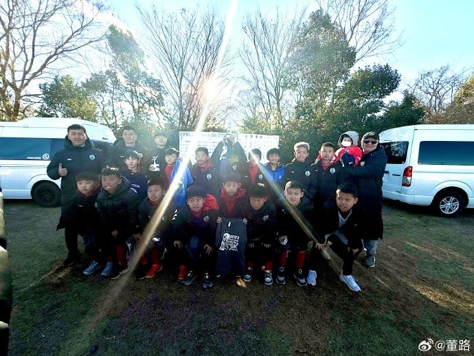  8戰(zhàn)全勝奪日本杯賽冠軍！中國(guó)足球小將發(fā)布感謝信