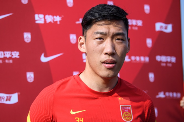  北青體育：朱辰杰是否以“面具人”形象出戰(zhàn)18強(qiáng)賽，仍需多方溝通