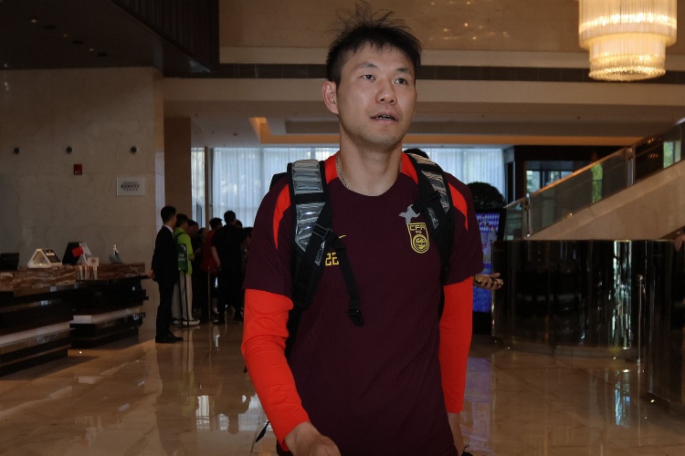  媒體人：如果李源一沒傷沒病，他落選名單在邏輯上講不出合理性