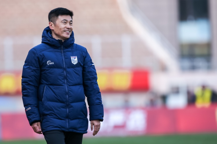  足球報(bào)：大連英博新賽季總投入近1.5億，引進(jìn)14人幾乎換套陣容
